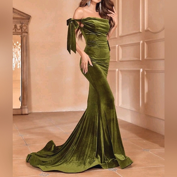 New Glam Velvet Ruched Bodycon Stretch Maxi Mermaid Gown Dress Olive Green - Picture 1 of 10